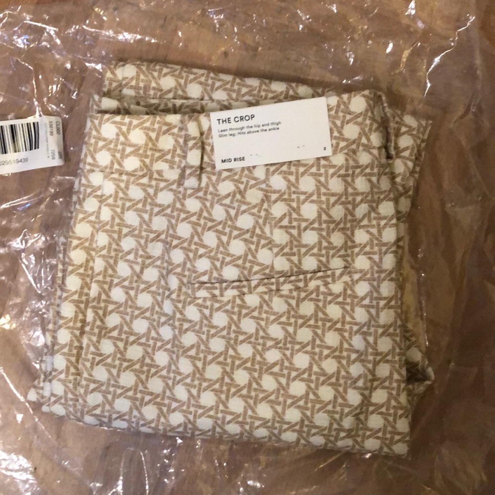 NWT Ann Taylor Cropped Pants